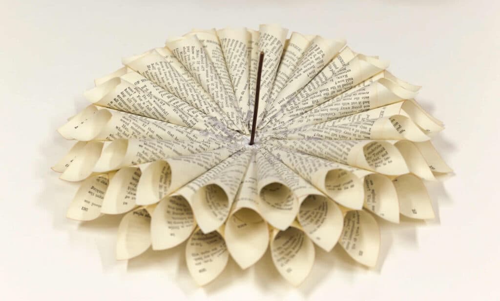 Make a book page wreath from an old book