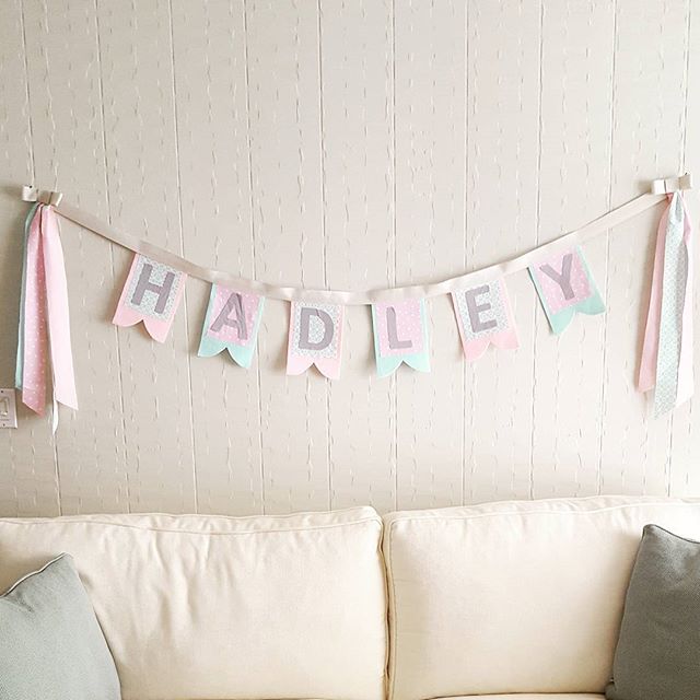 DIY instuctions for this name banner my blog, link in profile

I was so honored to make this name banner for sweet little Hadley, @robynderuyver! Not only is she the cutest little lady shes super stong too! Thank you for letting me make this for you